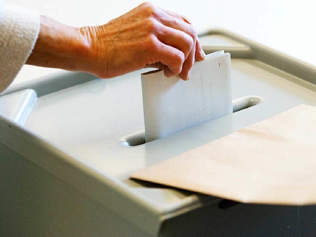 Die Wahlbeteiligung bei der OB-Wahl in Oberkirch lag bei 26 Prozent.  | Foto: dpa