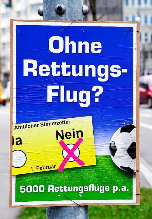 Ein Plakat der Stadiongegner mit verkürzter Aussage  | Foto: T. Kunz