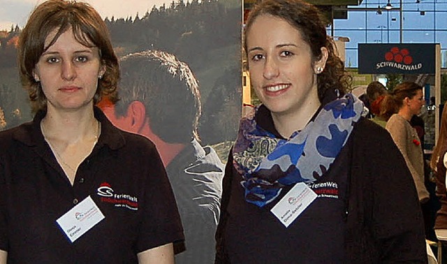 Olesja Emmer und Amalia Dima-Setzler auf der CMT  | Foto: folles