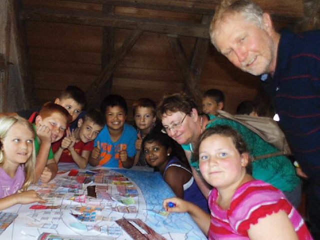 Stadtbaumeister Michael Rohrer mit Vie...-Leo-Schule im Haus der Fischerzunft.   | Foto: Archivbild Michael Gottstein