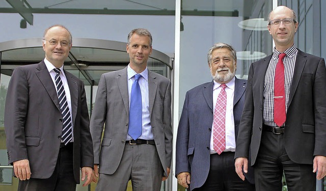 Hochschulrektor Winfried Lieber und se...er, Klemens Lorenz und Andreas Christ   | Foto: hochschule