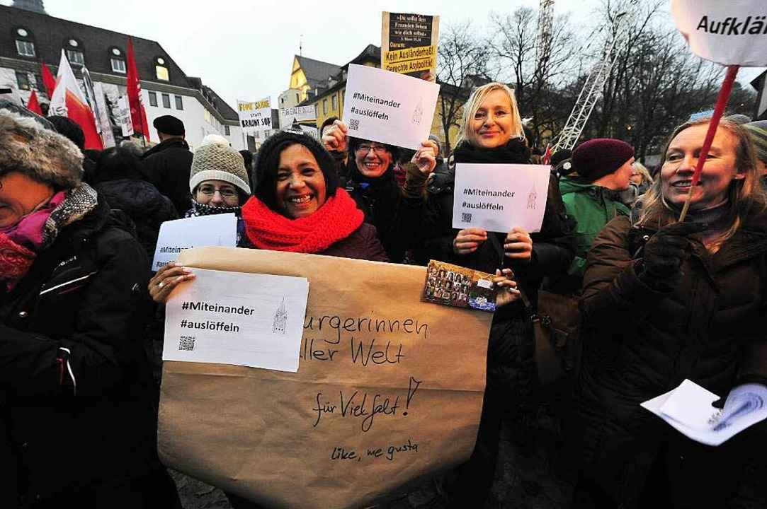 Klares Zeichen gegen Intoleranz: Die T...a-Demo zeigten Vielfalt statt Einfalt.  | Foto: Thomas Kunz