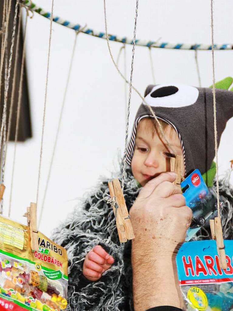 Mit dem Narrenbaumstellen begann in Wehr die heie Phase der Fasnacht.