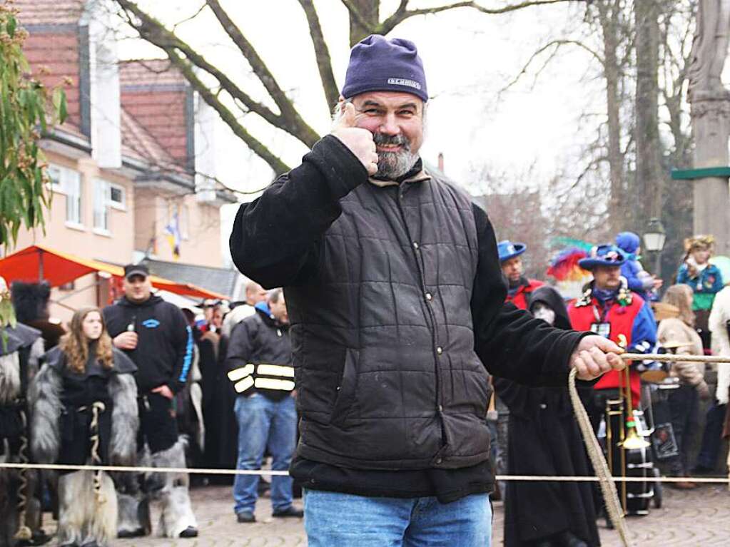 Mit dem Narrenbaumstellen begann in Wehr die heie Phase der Fasnacht.