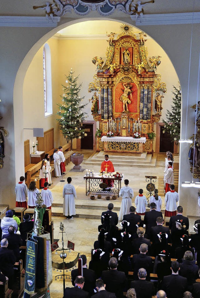 Pater Thomas zelebrierte den Gottesdienst zum Patrozinium.   | Foto: hD