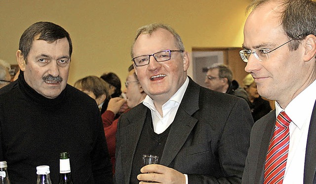 Im Gedankenaustausch beim Patrozinium:...istian Renkert (von links nach rechts)  | Foto: W. Bronner