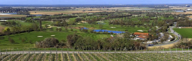 Der Munzinger Golfplatz am Fu des Tunibergs umfasst ein imposantes Gelnde.   | Foto: Ingo Schneider