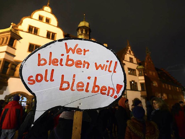Bei einer Kundgebung in Freiburg hatte...n Neujahrsempfang der Grnen gestrmt.  | Foto: Ingo Schneider