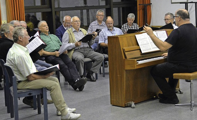Seit 2011 sang der Mnnerchor Wehr unter der Leitung von Markus Koch.   | Foto: Miloslavic/Schmidt