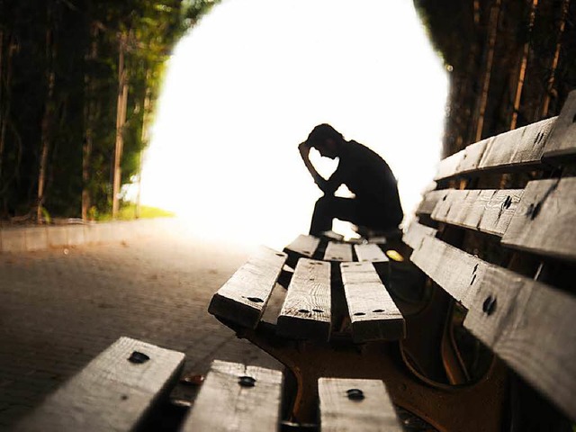 Depressive Menschen fallen bei der Arbeit oft lange aus  | Foto: hikrcn/Fotolia