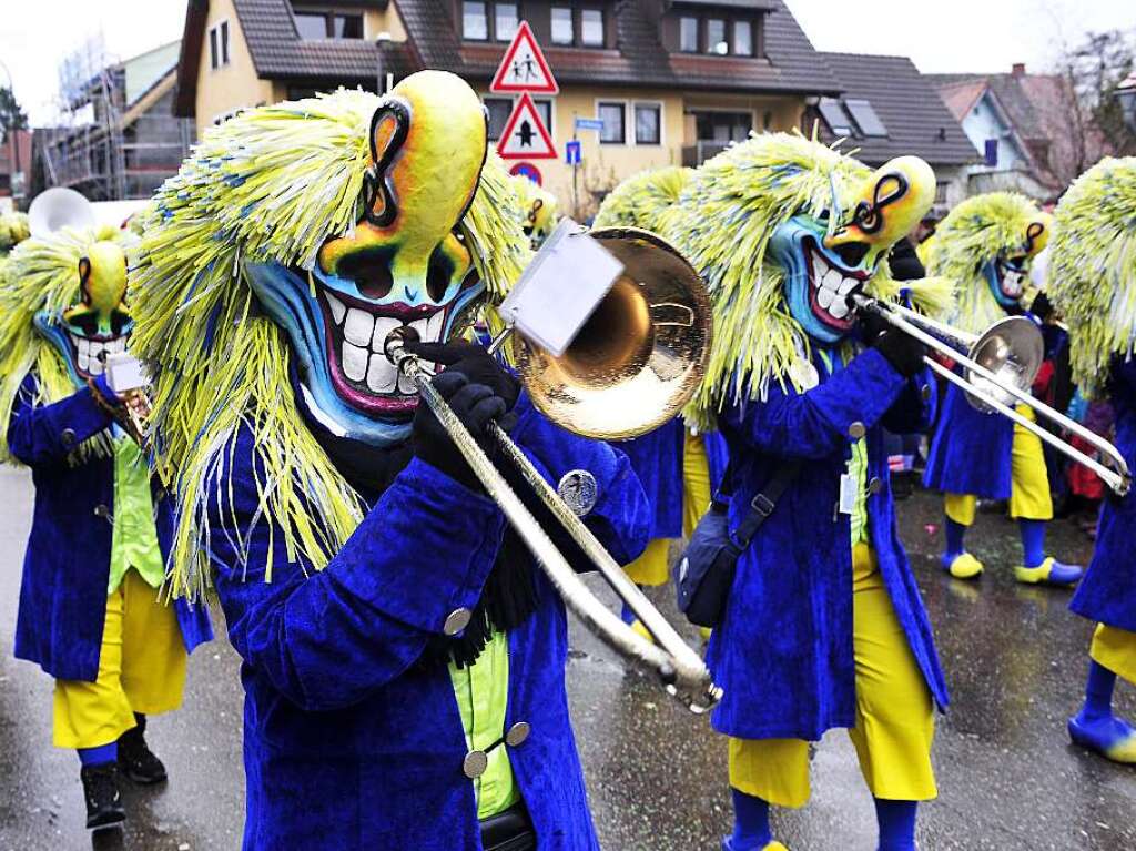 Fasnetumzug St. Georgen Guggemusik Sonate-Schlyffer Basel Schweiz