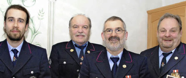 Beisitzer  im Abteilungsausschuss  Joc...gskommandanten  Uwe Sachs (von links)   | Foto: SEDLAK