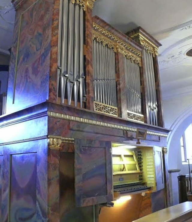 Immer wieder umgebaut wurde die Orgel ...arrkirche, deren Akustik gelobt wird.   | Foto: Frowalt Janzer