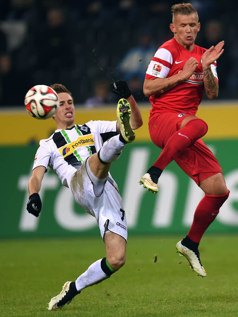 Mit 0:1 verlor der SC Freiburg in Gladbach und bleibt so weiterhin in Abstiegsgefahr.