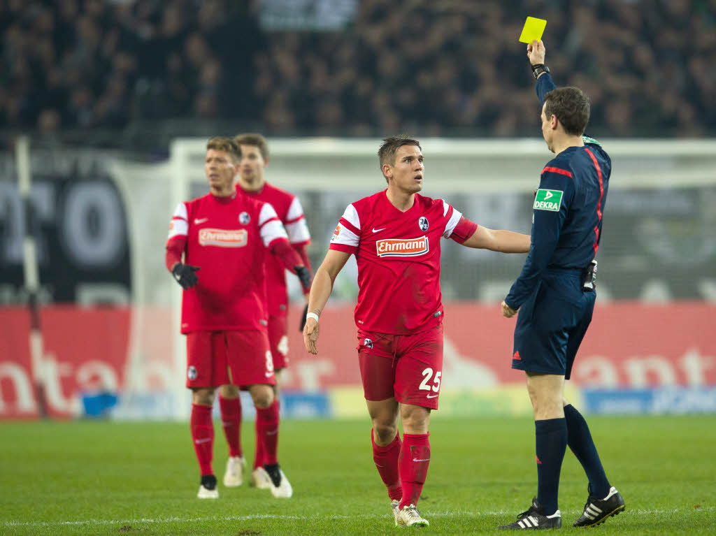 Mit 0:1 verlor der SC Freiburg in Gladbach und bleibt so weiterhin in Abstiegsgefahr.