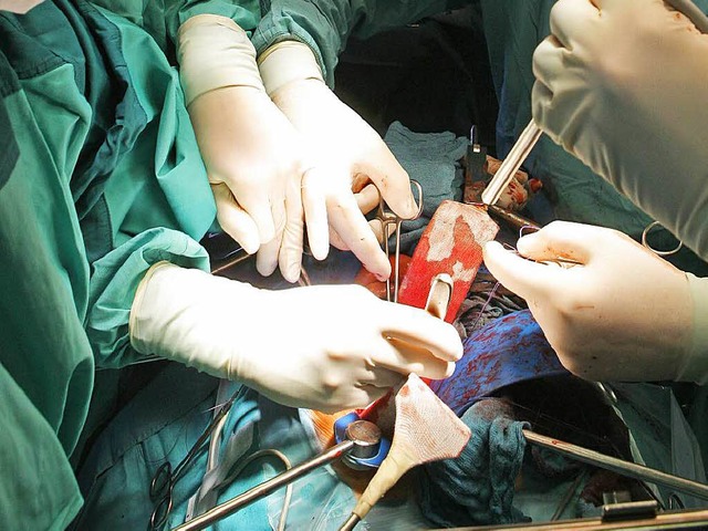 Eine Nierentransplantation kann Leben retten.  | Foto: Verwendung weltweit, usage worldwide