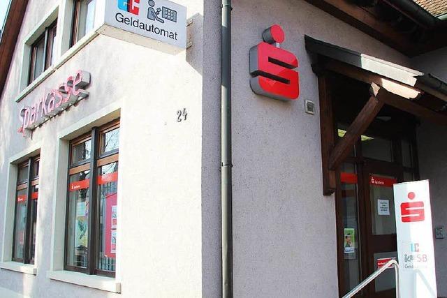 berfall auf Sparkasse in Gottenheim: Tter weiter auf der Flucht