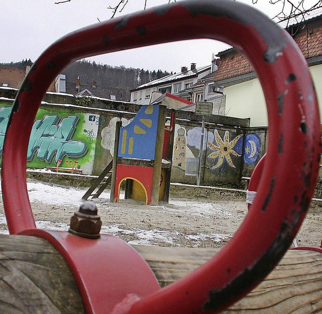 Erster Schritt: Zuerst soll der Spielp...diesem Jahr komplett erneuert werden.   | Foto: A. Hnig