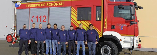 Schnauer Feuerwehrkameraden holen das...chi und Peter Schelshorn (von links).   | Foto: zvg