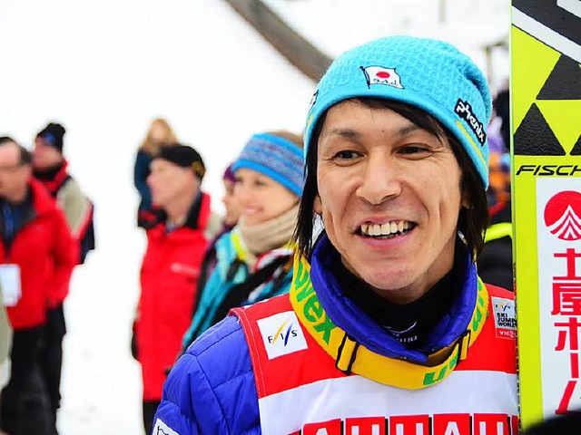 Skispringer Noriaki Kasai ist am Boden...Luft ist er aggressiv wie ein Bussard.  | Foto: johannes bachmann
