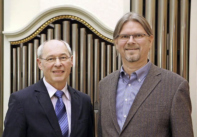 Martin Abler (links) mit seinem Nachfolger Joachim Holub   | Foto: christoph breithaupt