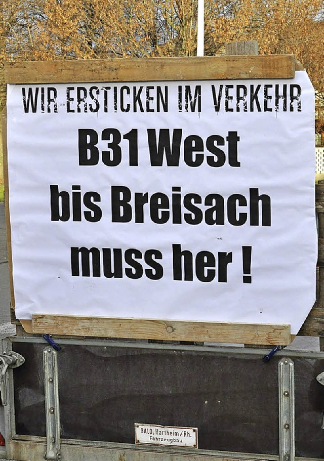 Brgerprotest fr den Weiterbau: Im De...014 wurde in Ihringen demonstriert.     | Foto: Kricheldorff