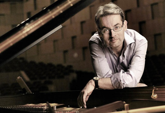 Klavierprofessor in Hannover: Markus Becker  | Foto: Roland Schmidt