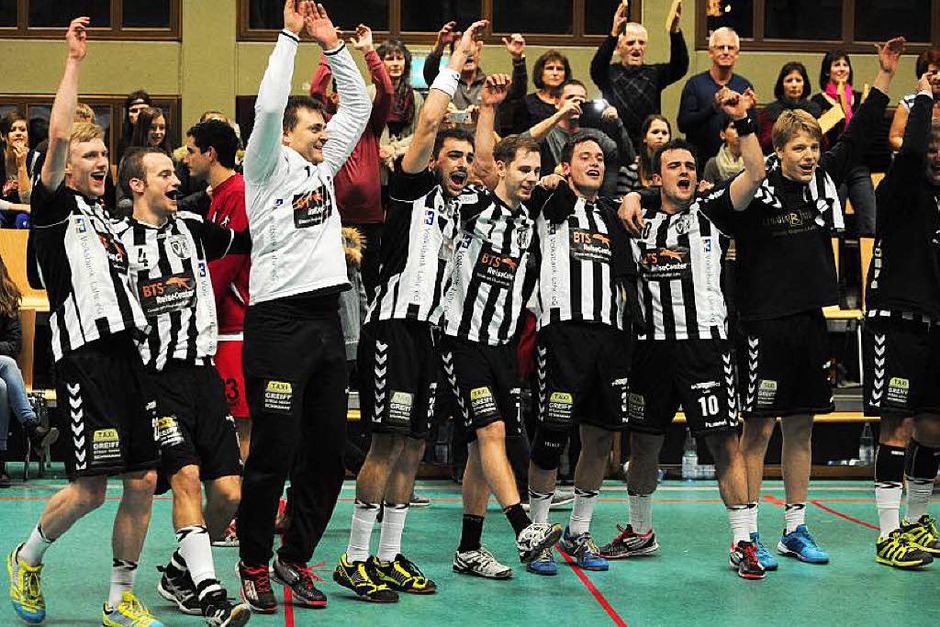 Ein Derby, das nicht nur die Handballer, sondern auch 500 Fans in den Bann zog. (Foto: Bettina Schaller, Bettina Schaller Presse) Ein Derby, das nicht nur die Handballer, sondern auch 500 Fans in den Bann zog. (Foto: Bettina Schaller, Bettina Schaller Presse)