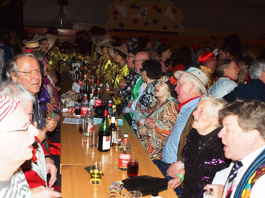 Breisgauhalle: Stimmung im Saal.