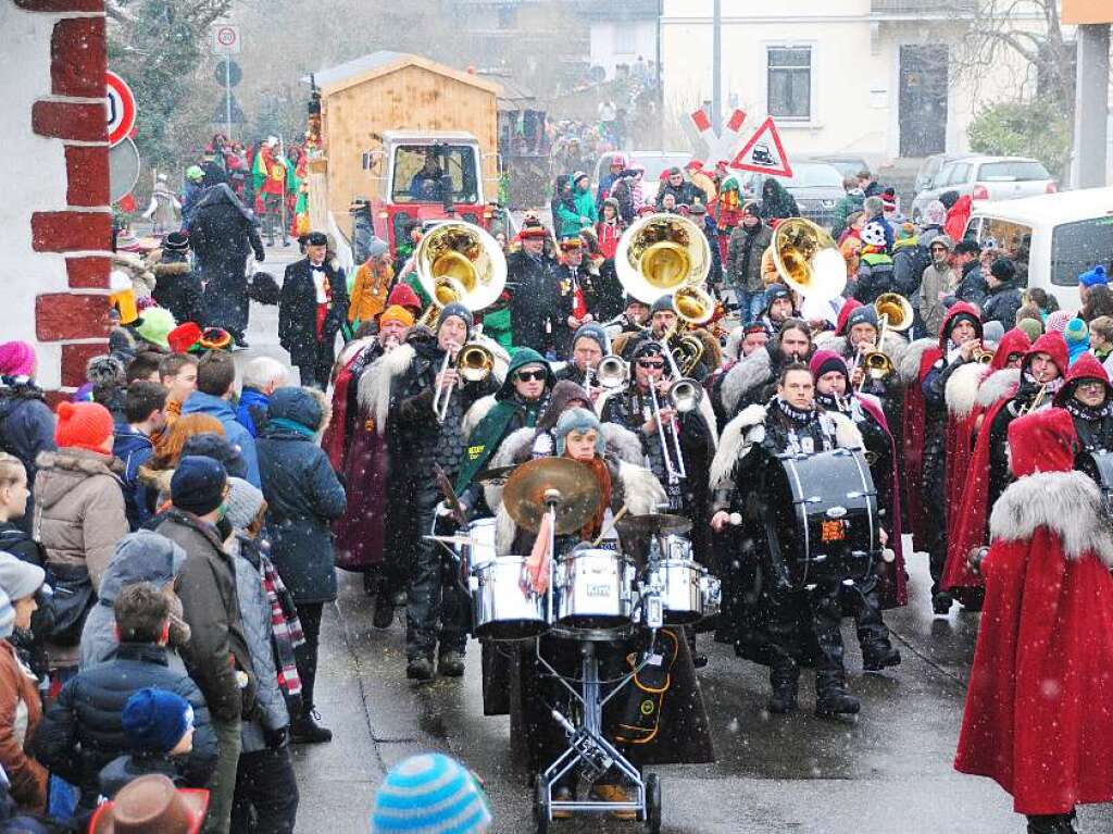 Impressionen vom Binzener Fasnachtsumzug