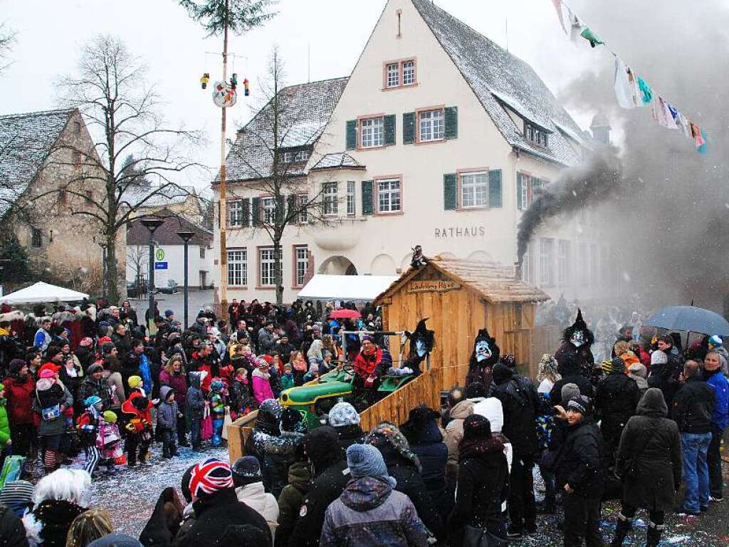 Impressionen vom Binzener Fasnachtsumzug