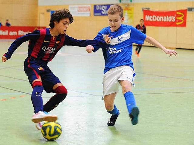 Die U-12-Talente des SV Weil (blau-wei... das berraschungsteam aus Thionville.  | Foto: Meinrad Schn