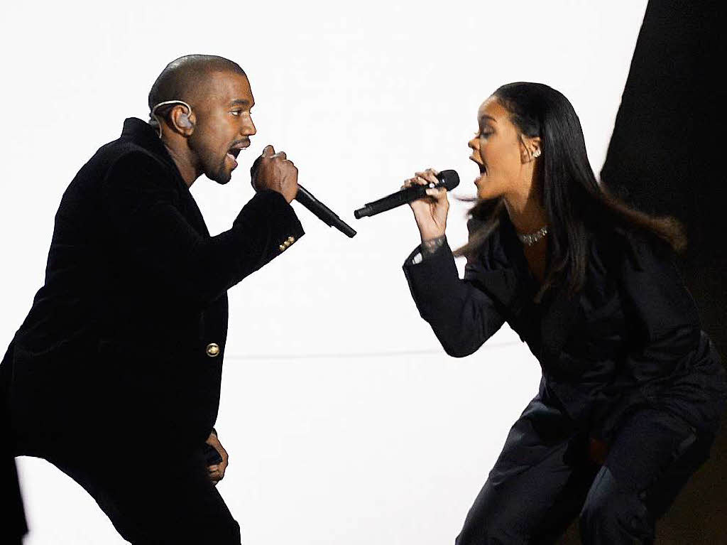 Kanye West(l) und Rihanna(r).