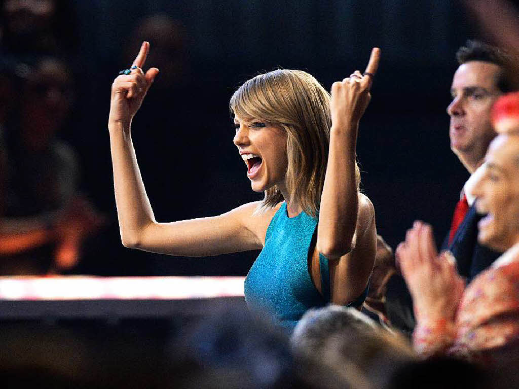 Taylor Swift reit die Hnde in die Hhe:So macht man Stimmung.