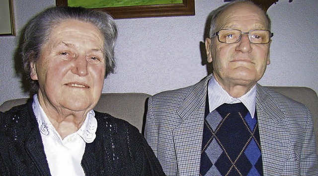 Luzia und Albin Weis sind seit 50 Jahren verheiratet.   | Foto: Wehrle