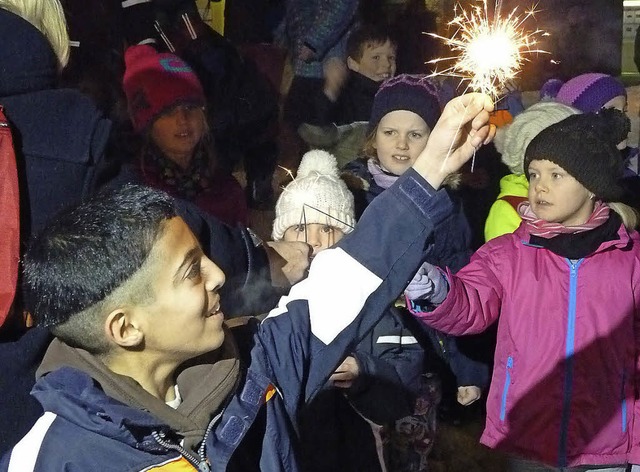 Lichter  fr Verstndigung.  | Foto: Dirk Sattelberger