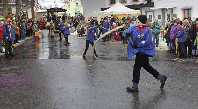 Peitschen und Karbatschen knallten wie...einigen Jahren jedoch eher rcklufig.  | Foto: Christa Maier