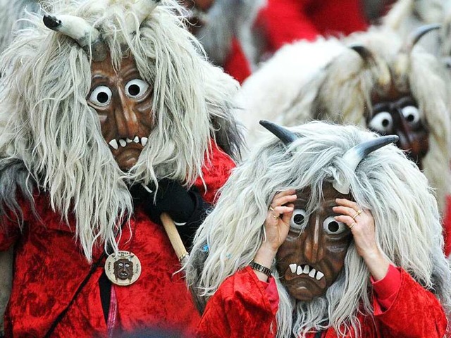 Teufel sind bei der Fasnet nichts Unge...ncher Narr verteufelt die Brokratie.   | Foto: dpa