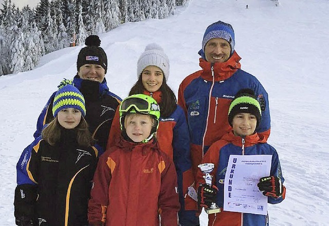 Lahrer Skirennlufer auf dem Seibelsec...as Vollmer. Rechtes Bild: Max Menzer.   | Foto: Verein