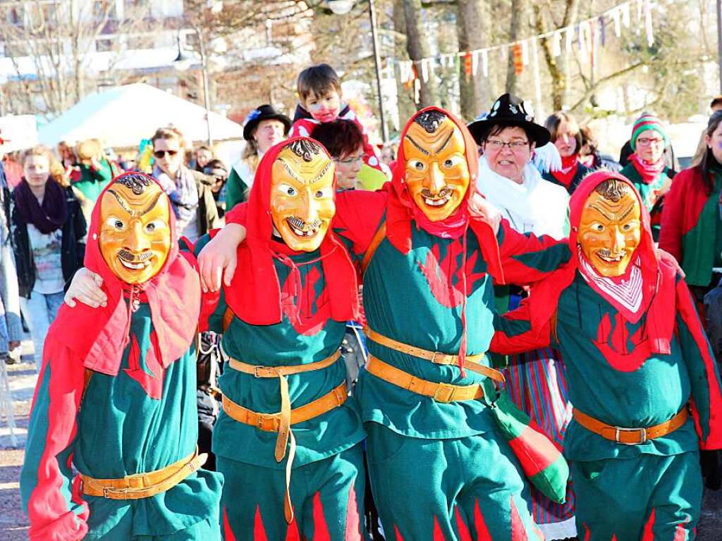 Das Miniruber-Quartett freut sich, endlich Fastnacht am See.