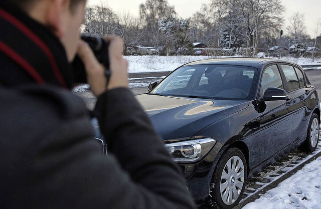 Standard fr den Autoverkauf: Ein Bild...Text und die Optik des Wagens passen.   | Foto: Silvia Marks/dpa