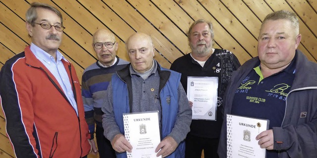 Verbandsehrungen bei der SSG  Hohberg ...rt, Jrgen Paluch und  Adelbert Franz   | Foto: Frank Leonhard