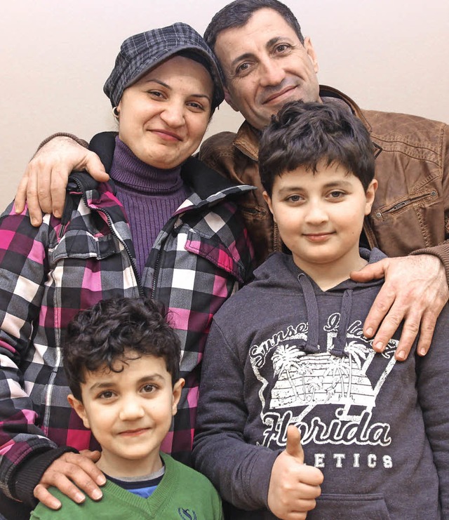 Wieder glcklich vereint: die Familie Halak   | Foto: Michael Saurer