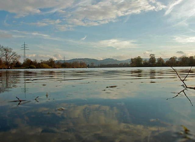 Der Gifizsee wird fr den Ansturm im Sommer fit gemacht.   | Foto: Seller