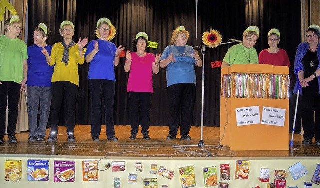 Die Verantwortlichen des katholischen ...n  ein heiteres Programm vorbereitet.   | Foto: Lorina Brugger