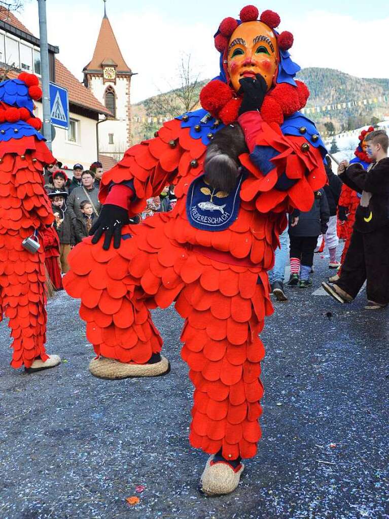 Kunterbunt ging es zu beim Fasnetumzug in Buchenbach.