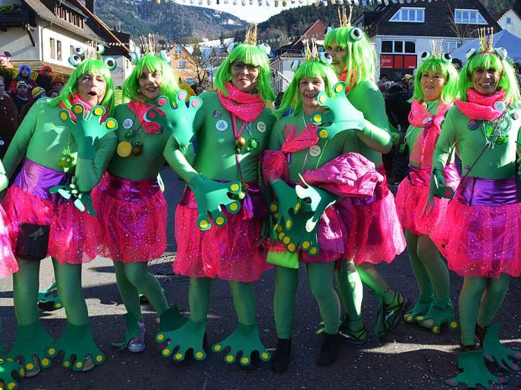 Kunterbunt ging es zu beim Fasnetumzug in Buchenbach.