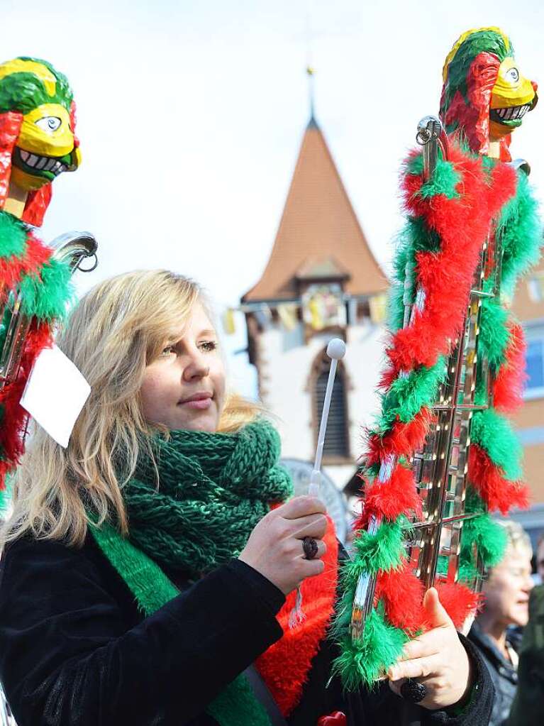 Kunterbunt ging es zu beim Fasnetumzug in Buchenbach.