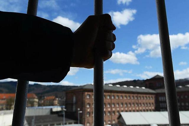 Hftlinge wollen mehr Geld