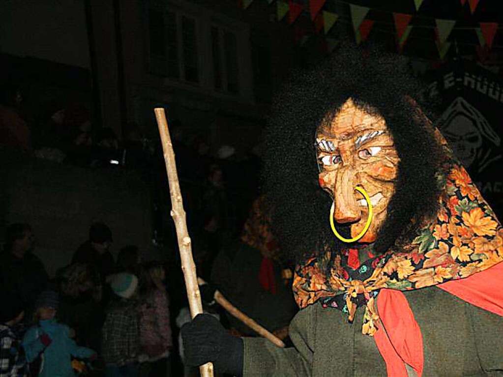 Schaurig-schne Gesatalten trieben am Samstagabend bei der Laufenburger Stdtlefasnacht ihr Unwesen. / Fotos von Charlotte Frse